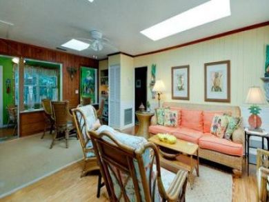 North Anna Maria Island Vacation Cottage with Lovely pool